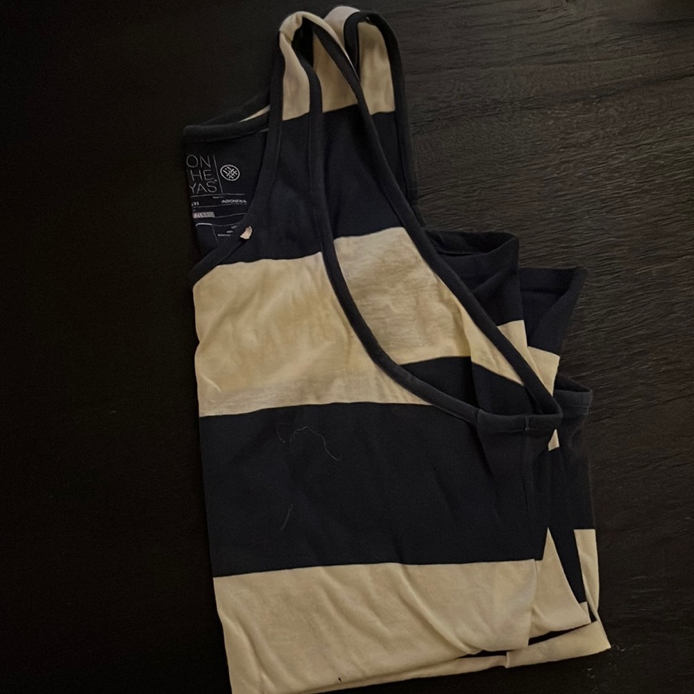 Mens tank top